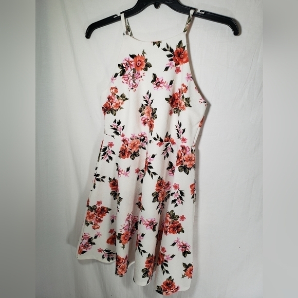 Almost Famous Off White Floral Spagetti Strap Dress Sz XL - Picture 8 of 10